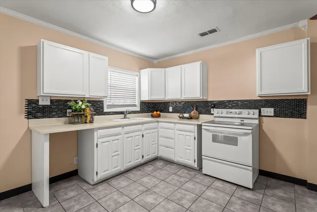 $110,000 | 2012 62nd Street, Lubbock, TX 79412