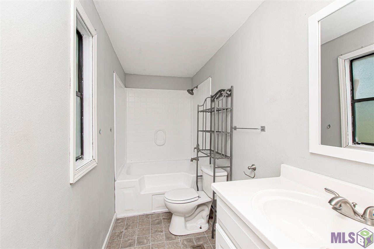 41090 Courtney Road Gonzales, LA 70737 - Photo 21 of 27 Gallery Image 21