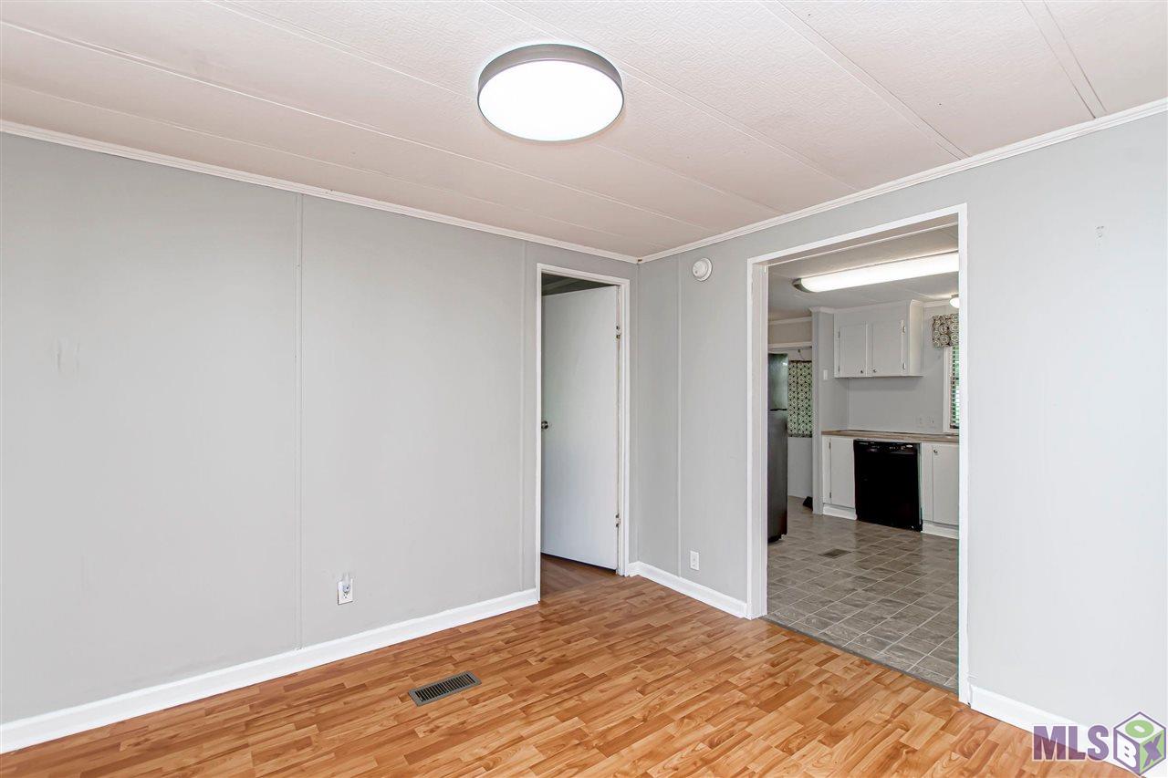 41090 Courtney Road Gonzales, LA 70737 - Photo 10 of 27 Gallery Image 10