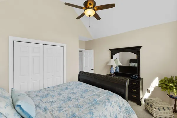 $370,000 | 204 Wellsbrook Circle, Fayetteville, TN 37334