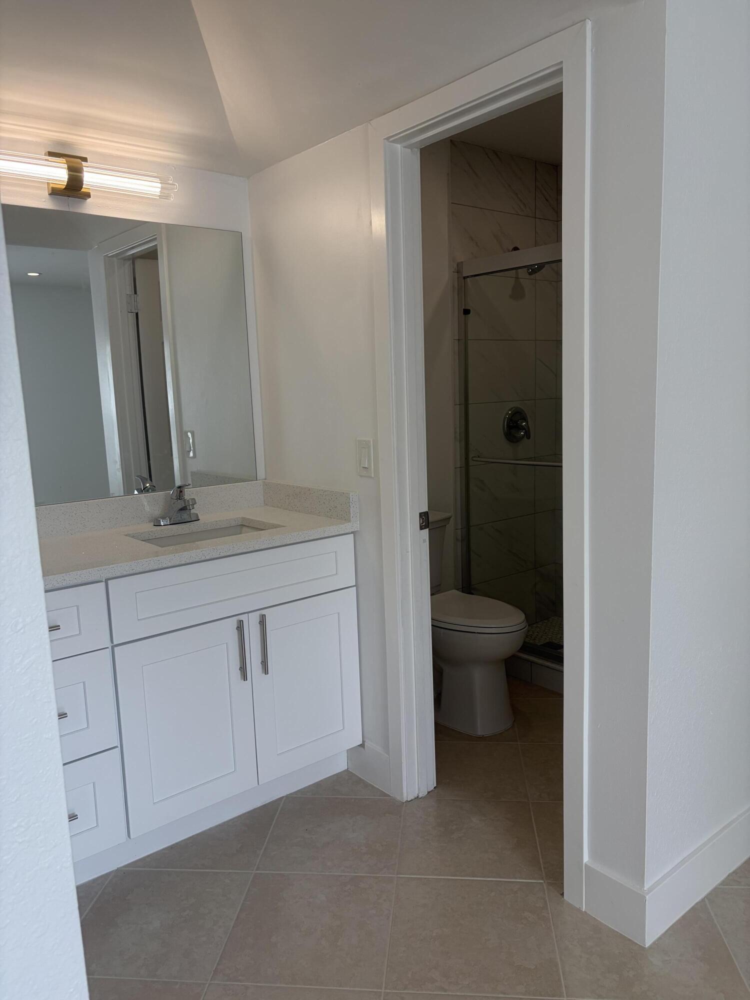 2900 Fiore Way Delray Beach, FL 33445 - Photo 11 of 37 IMG_1260