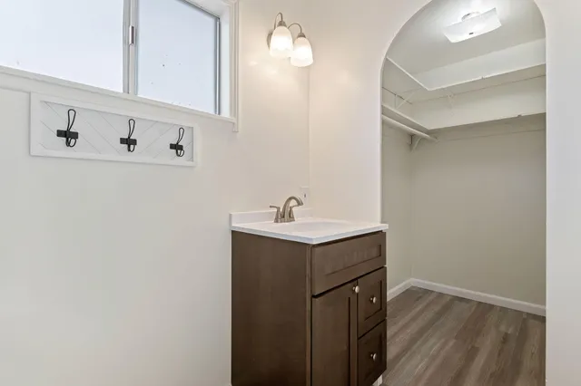 $799,000 | 325 North J Street, Oxnard, CA 93030