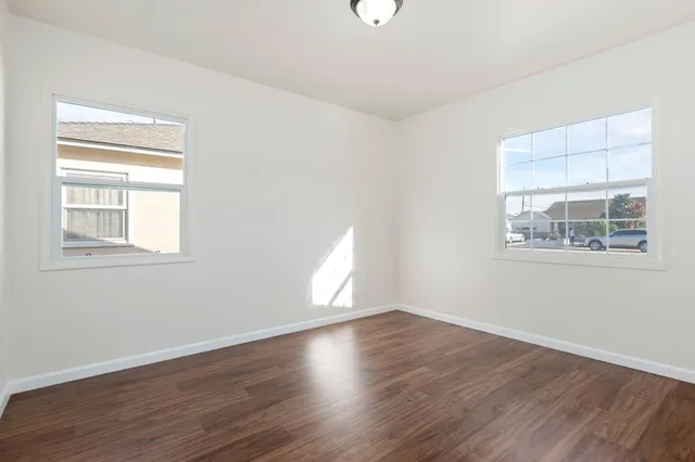 $799,000 | 325 North J Street, Oxnard, CA 93030