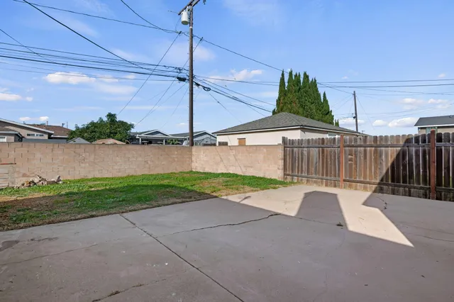 $799,000 | 325 North J Street, Oxnard, CA 93030