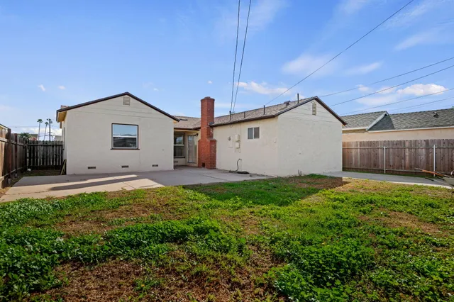 $799,000 | 325 North J Street, Oxnard, CA 93030