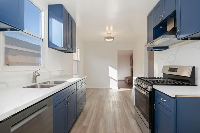 $799,000 | 325 North J Street, Oxnard, CA 93030