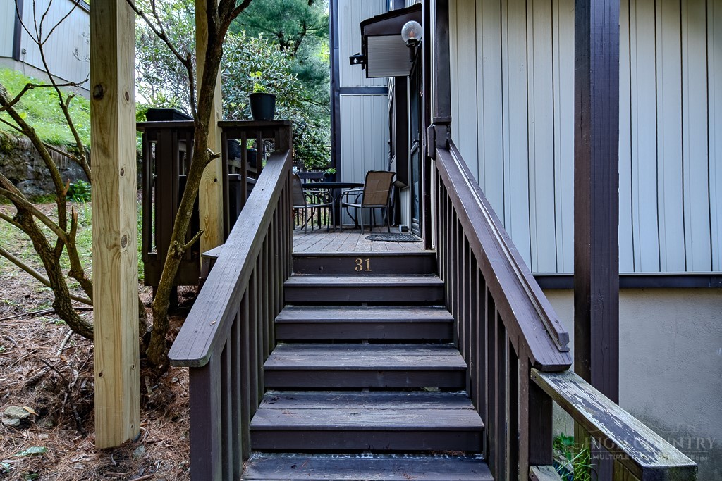 220 Northridge Road, Unit 31 Beech Mountain, NC 28604 - Photo 3 of 43