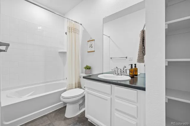 $439,900 | 2044 South Upham Street, Lakewood, CO 80227