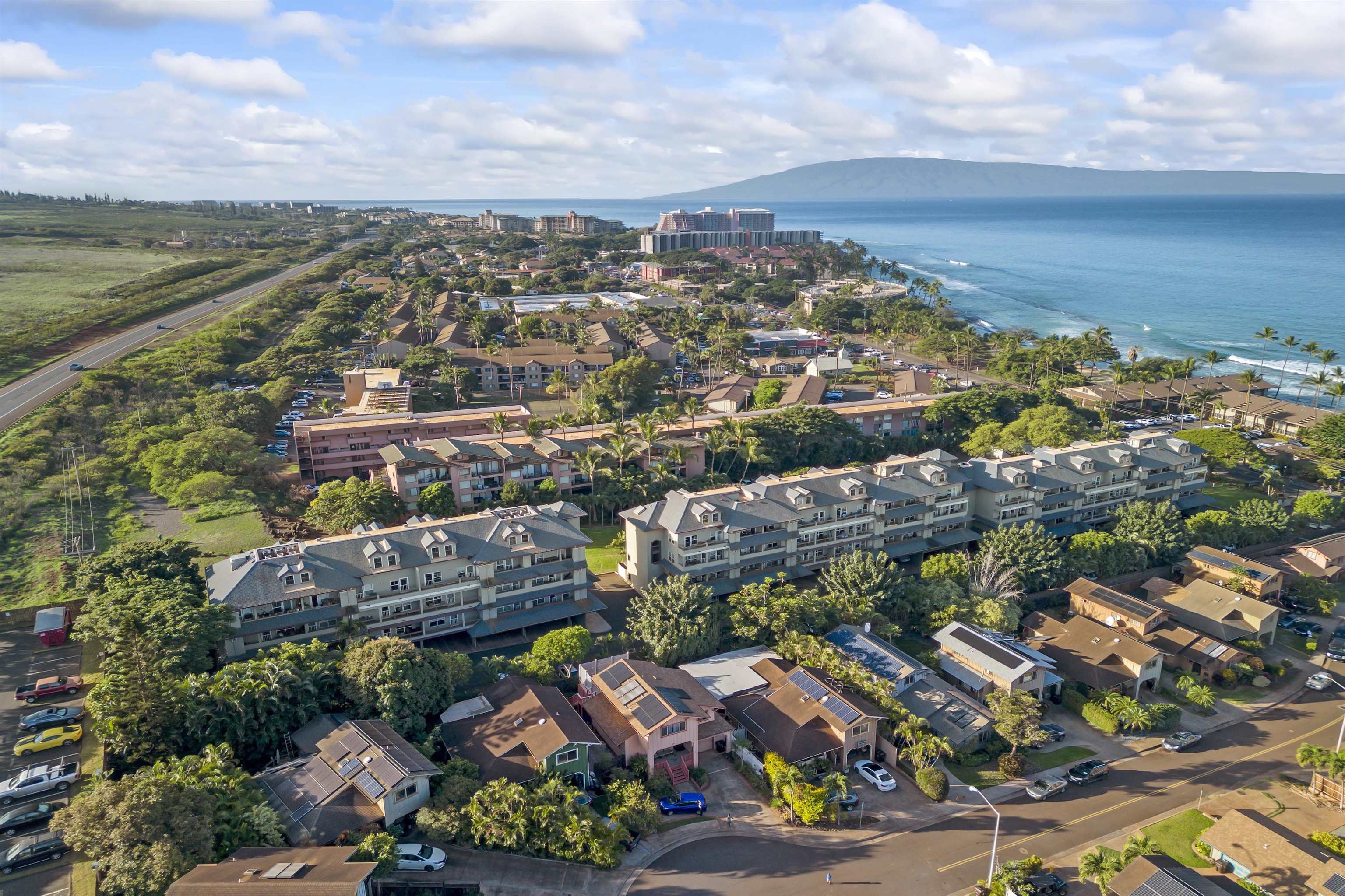 3708 Lower Honoapiilani Road, Unit E20 Lahaina, HI 96761 - Photo 4 of 31