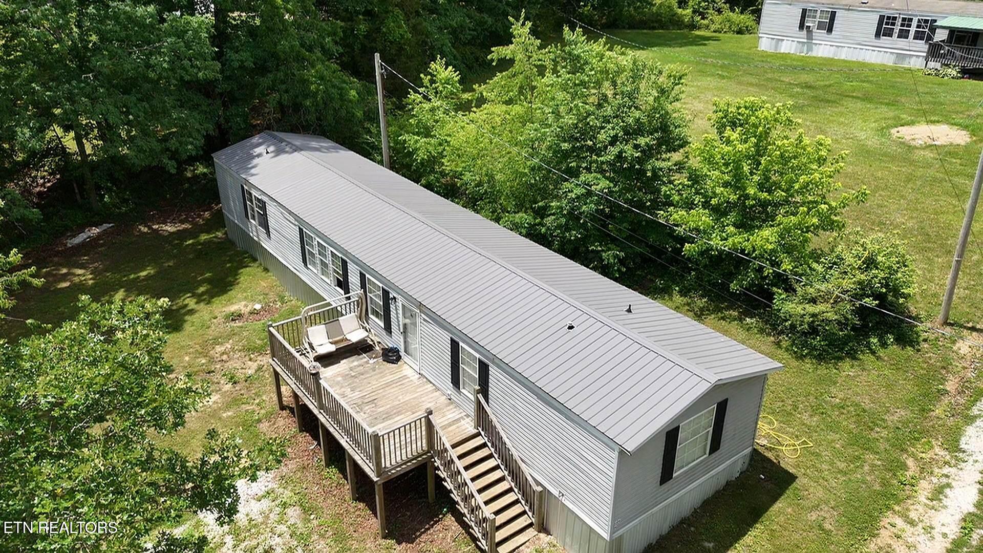 647 West Robbins Road Robbins, TN 37852 - Photo 34 of 35 2wrd