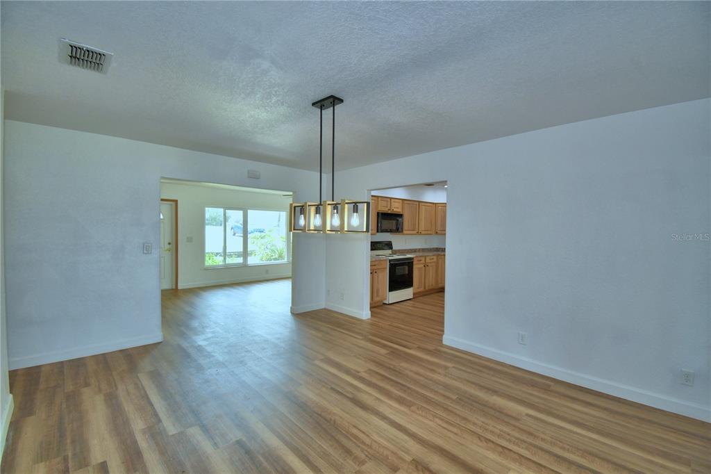1380 Lucerne Loop Road Northeast Winter Haven, FL 33881 - Photo 12 of 68 Gallery Image 12