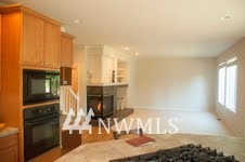 3509 157th Place Southeast Bothell, WA 98012 - Photo 5 of 16 Gallery Image 5