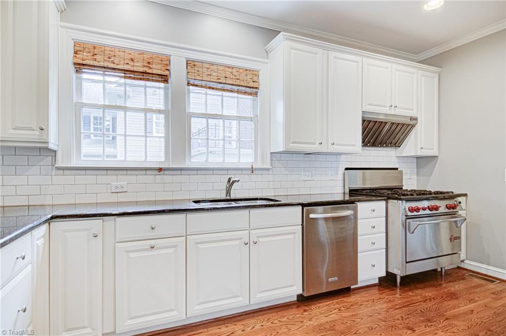 724 Arbor Road Winston-Salem, NC 27104 - Photo 12 of 46 Gallery Image 12