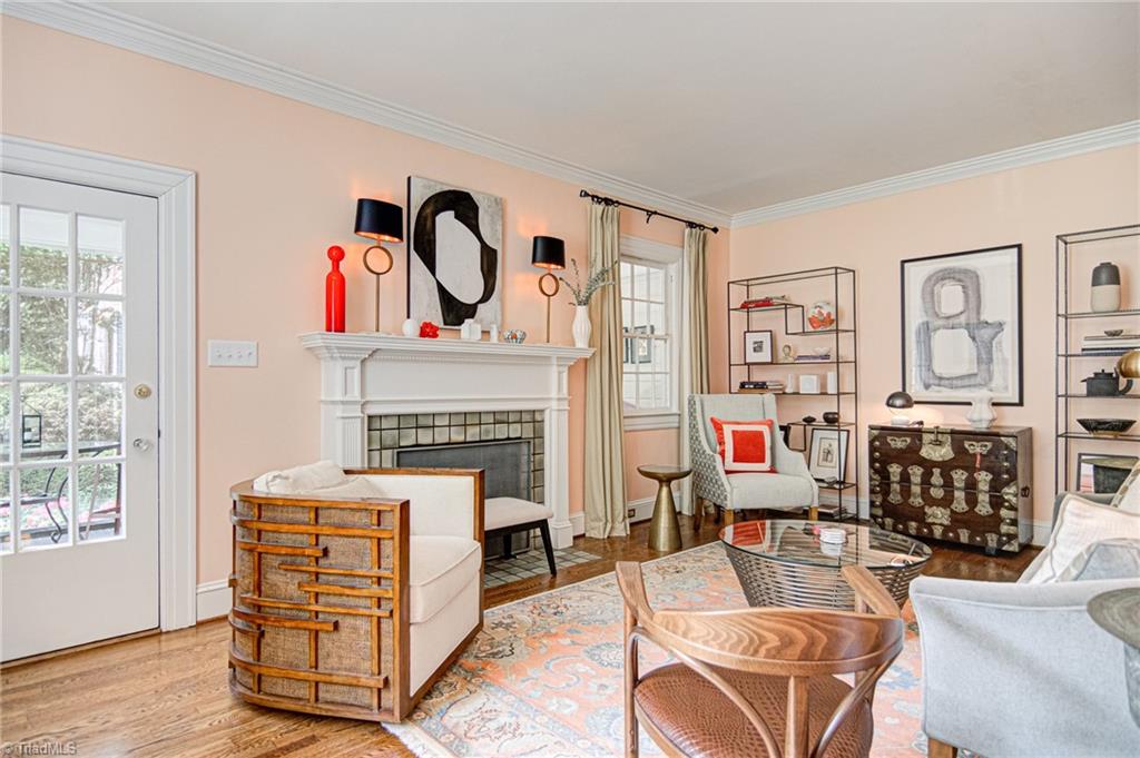 724 Arbor Road Winston-Salem, NC 27104 - Photo 4 of 46 Gallery Image 4