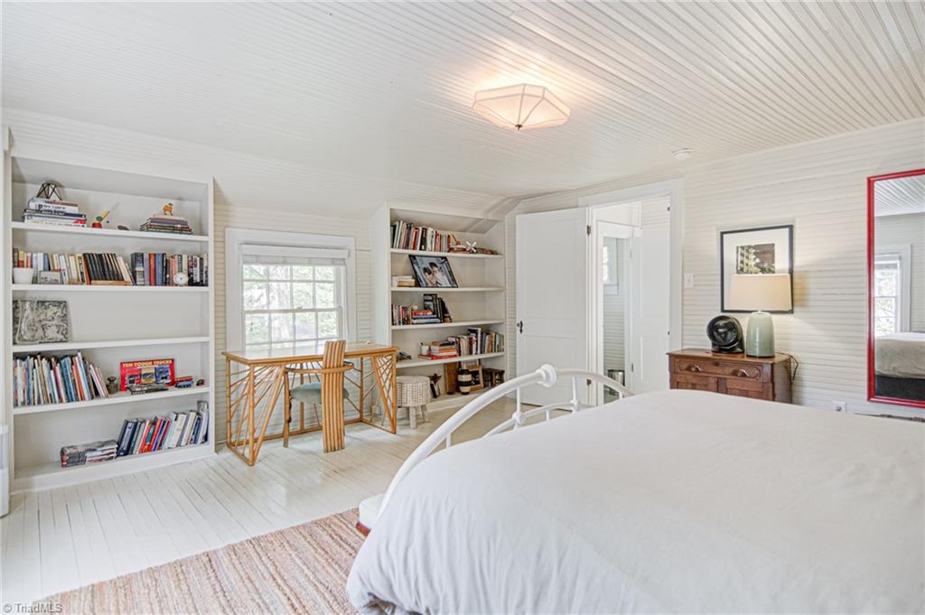 724 Arbor Road Winston-Salem, NC 27104 - Photo 41 of 46 Gallery Image 41