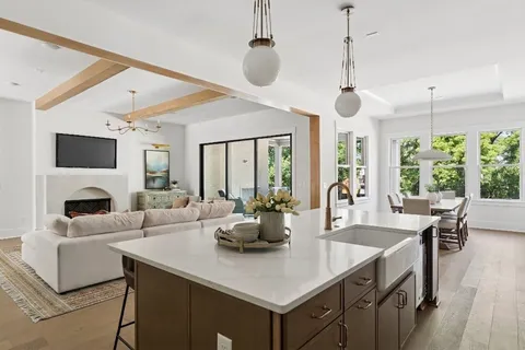 $2,750,000 | 2808 White Oak Drive, Nashville, TN 37215