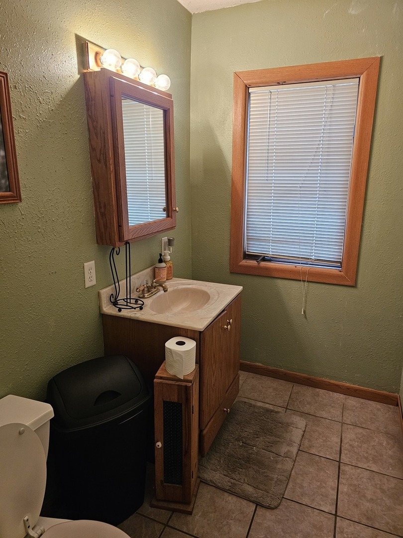 2608 Woodlawn Road Sterling, IL 61081 - Photo 9 of 13