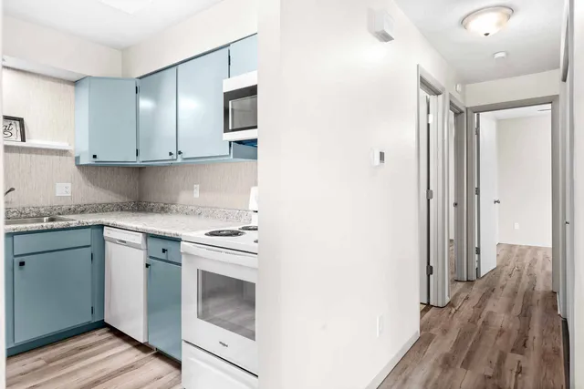 $132,500 | 903 North Linden Street, Unit 17, Normal, IL 61761