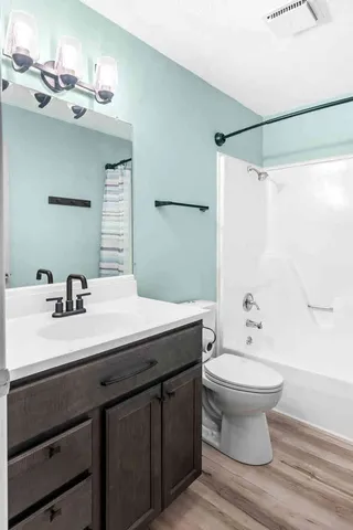 $132,500 | 903 North Linden Street, Unit 17, Normal, IL 61761