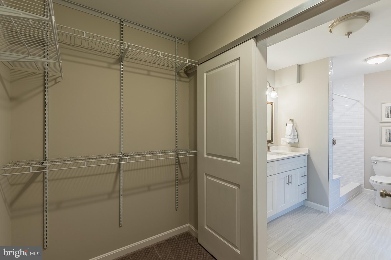 1072 Utterback Store Road Great Falls, VA 22066 - Photo 12 of 30