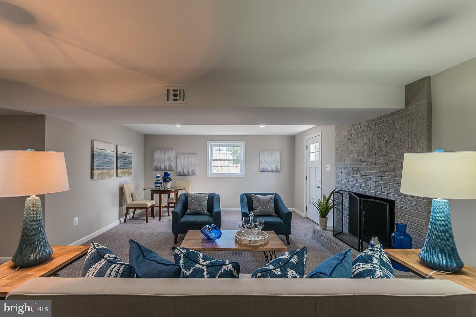 1072 Utterback Store Road Great Falls, VA 22066 - Photo 24 of 30