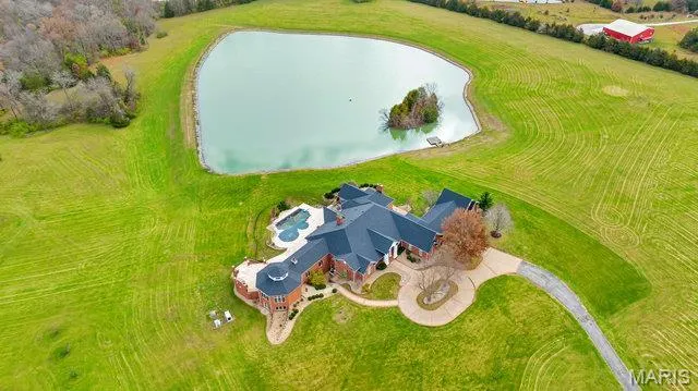 $3,600,000 | 962 Highway West, Foristell, MO 63348