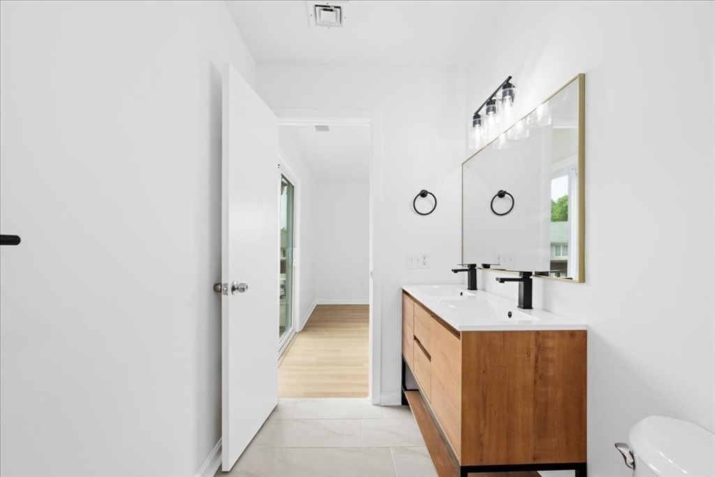 330 Sunderland Road, Unit 48 Worcester, MA 01604 - Photo 13 of 35 Gallery Image 13