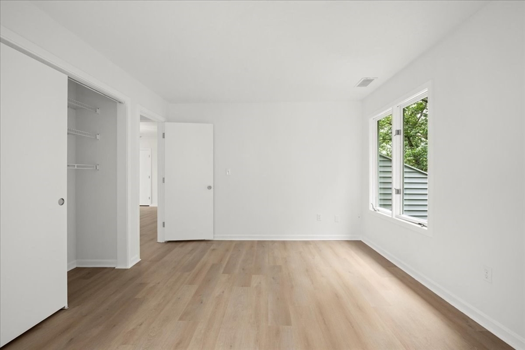 330 Sunderland Road, Unit 48 Worcester, MA 01604 - Photo 15 of 35 Gallery Image 15