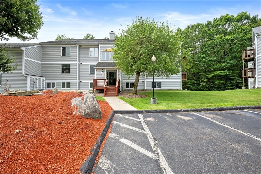 330 Sunderland Road, Unit 48 Worcester, MA 01604 - Photo 28 of 35 Gallery Image 28