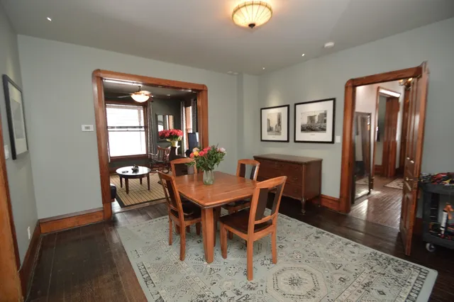 $2,800 | 2626 Union Street, Blue Island, IL 60406