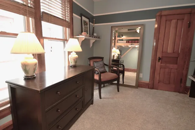 $2,800 | 2626 Union Street, Blue Island, IL 60406