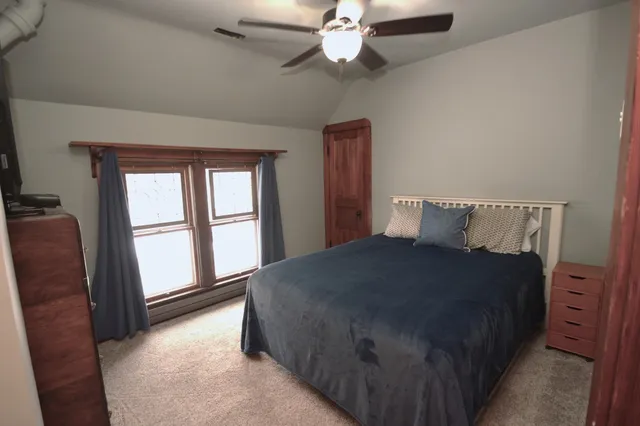 $2,800 | 2626 Union Street, Blue Island, IL 60406