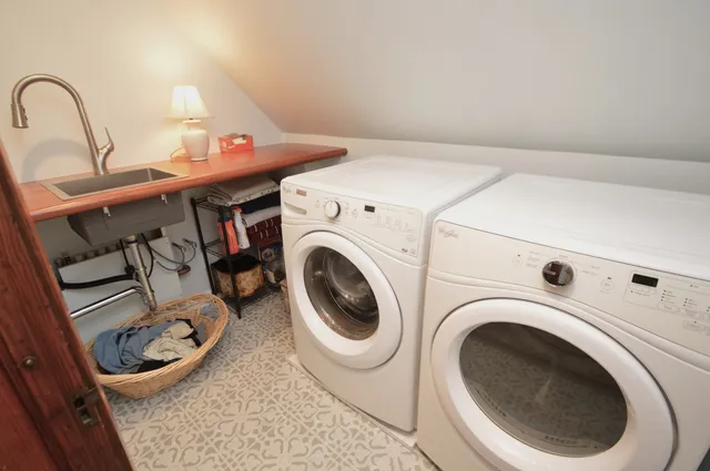 $2,800 | 2626 Union Street, Blue Island, IL 60406