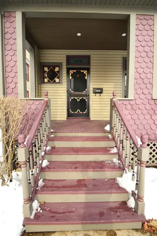 $2,800 | 2626 Union Street, Blue Island, IL 60406