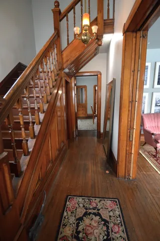 $2,800 | 2626 Union Street, Blue Island, IL 60406