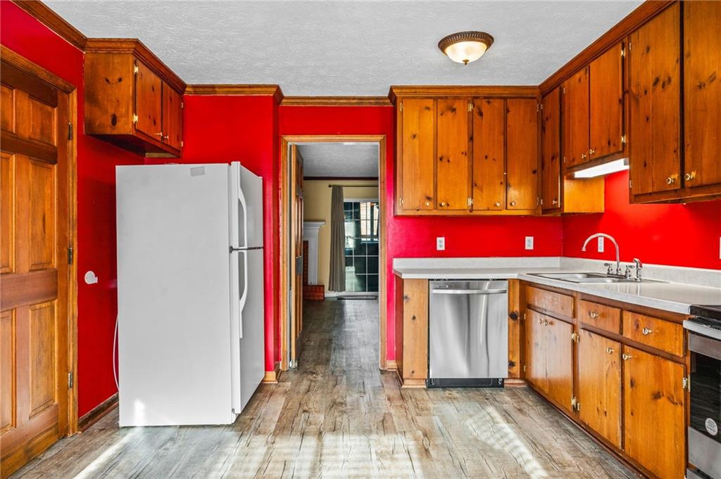 805 Manning Way Southwest Marietta, GA 30064 - Photo 15 of 35 a view of entrance of a building