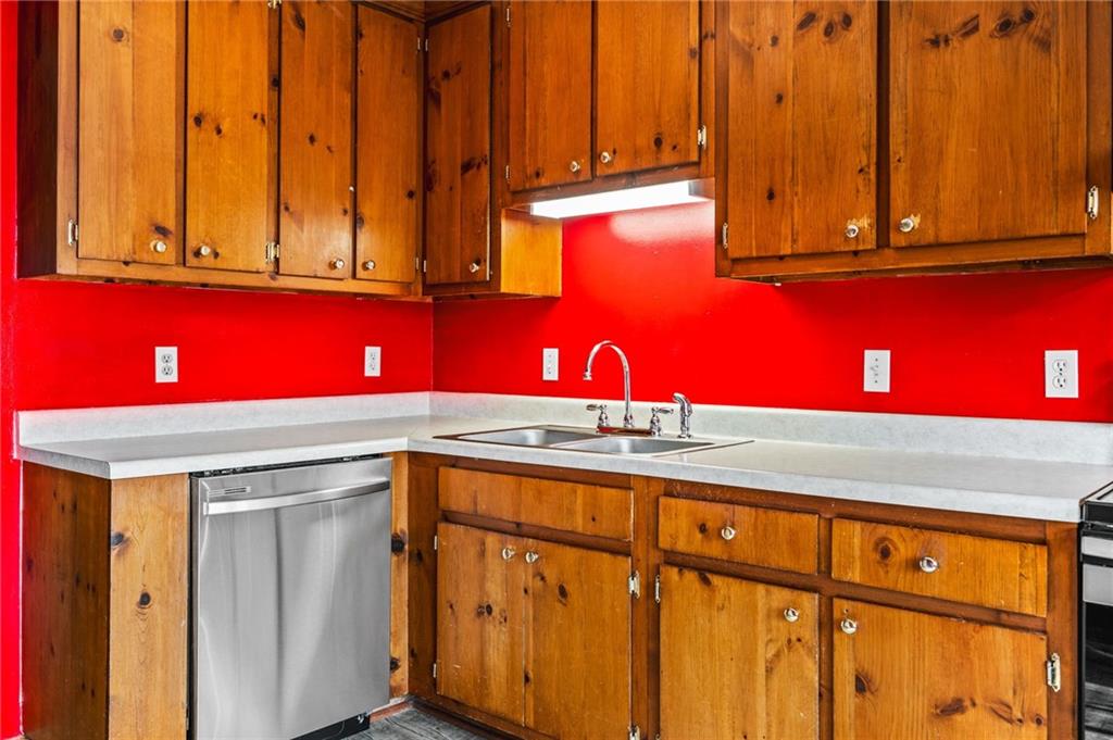 805 Manning Way Southwest Marietta, GA 30064 - Photo 16 of 35 a view of a kitchen with furniture and cabinets