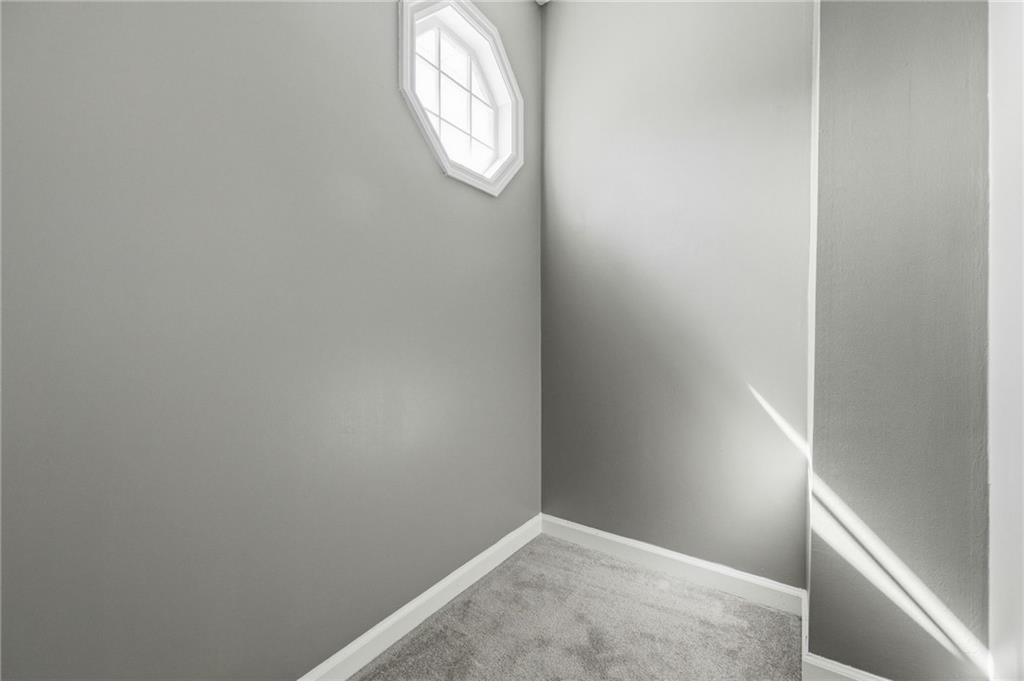 805 Manning Way Southwest Marietta, GA 30064 - Photo 16 of 27 a view of a small space