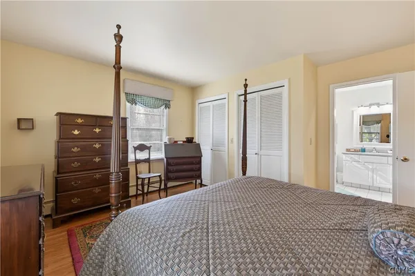 $2,450 | 3862 State Street, Skaneateles, NY 13152