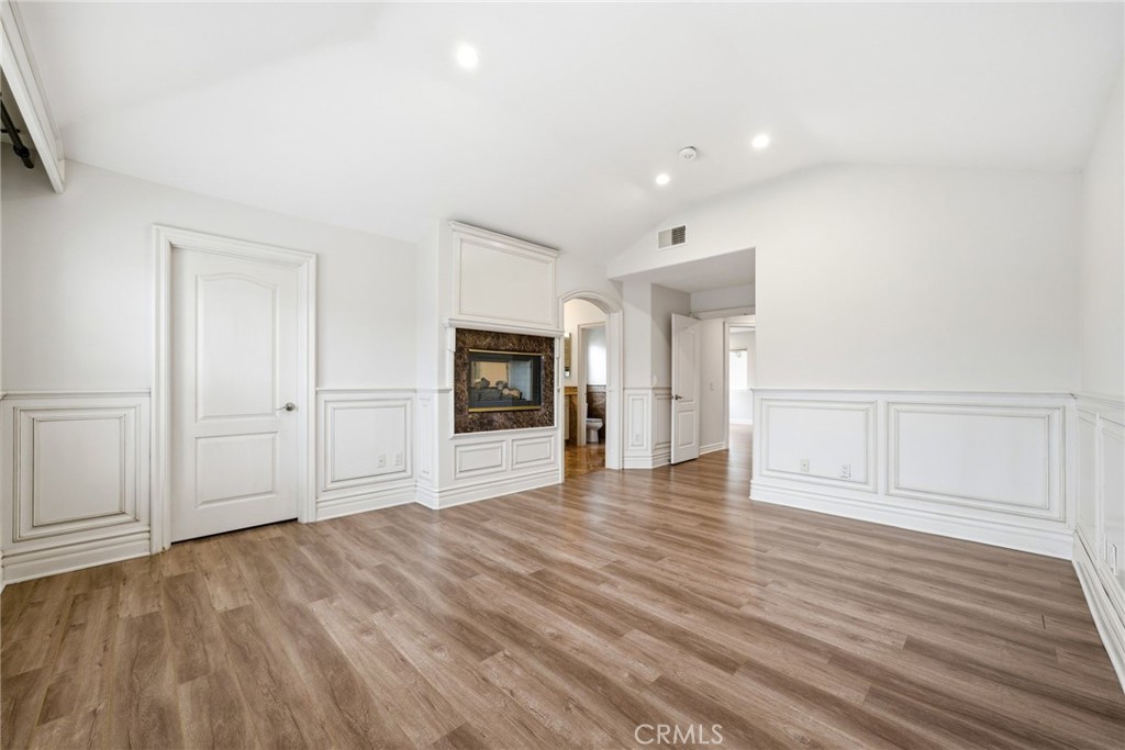 8082 Centerstone Drive Huntington Beach, CA 92646 - Photo 16 of 26 Master Upper level