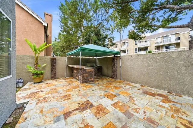 $7,000 | 8082 Centerstone Drive, Huntington Beach, CA 92646