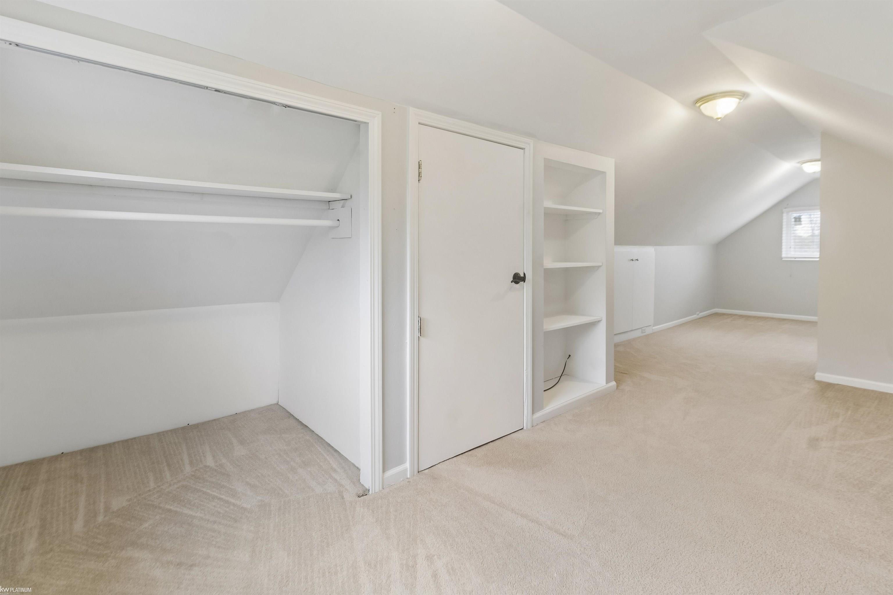 53990 Chesterfield Road New Baltimore, MI 48051 - Photo 12 of 20