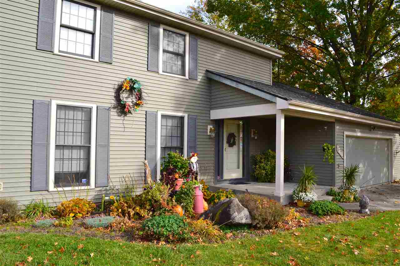 6723 Blue Mist Road Fort Wayne, IN 46819 - Photo 2 of 27