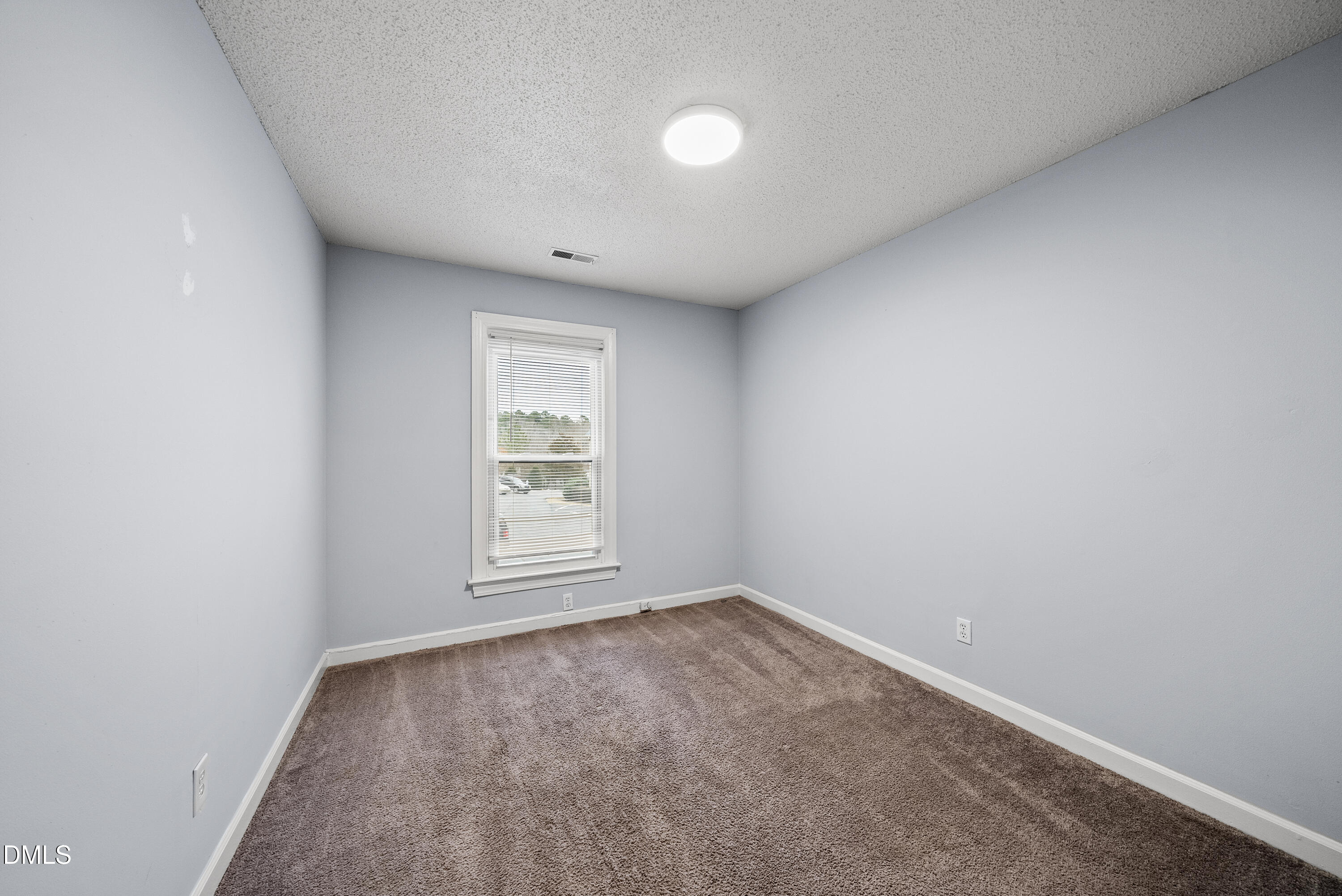 6115 Highcastle Court Raleigh, NC 27613 - Photo 22 of 32 DSC03352