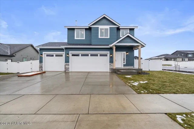 $575,900 | 2711 East Cinder Avenue, Post Falls, ID 83854