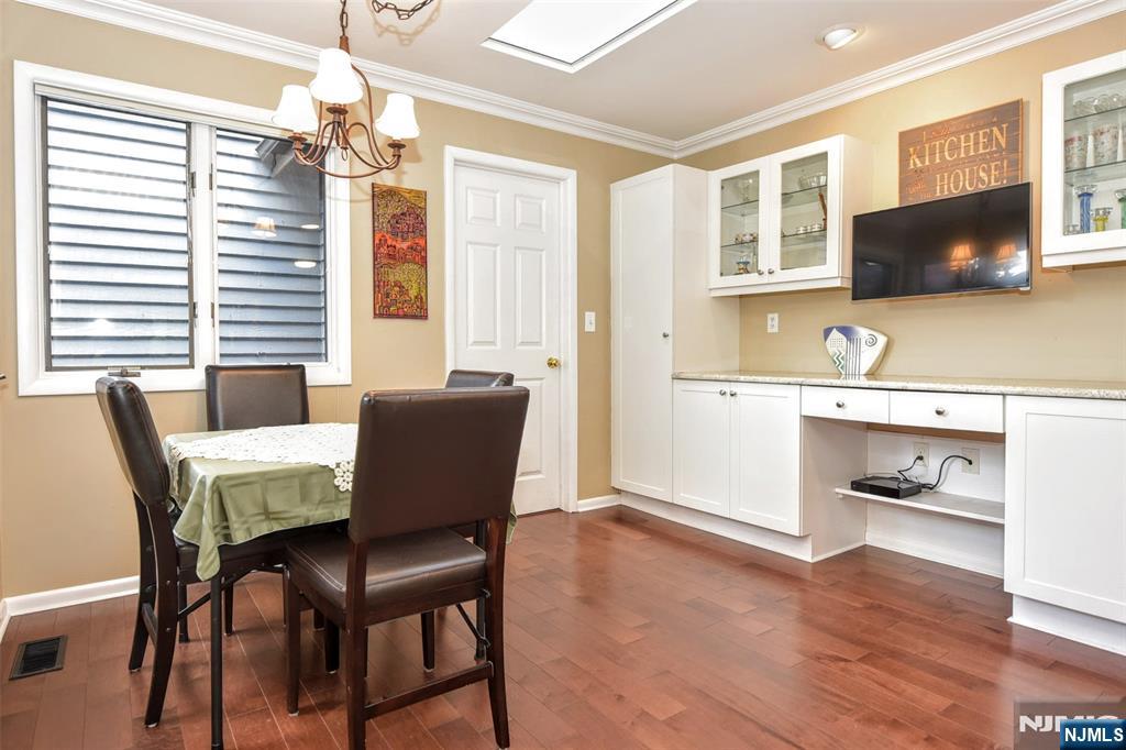 143 Fisher Road Mahwah, NJ 07430 - Photo 15 of 50