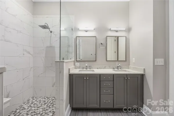 $499,000 | 229 North Church Street, Unit 100, Charlotte, NC 28202