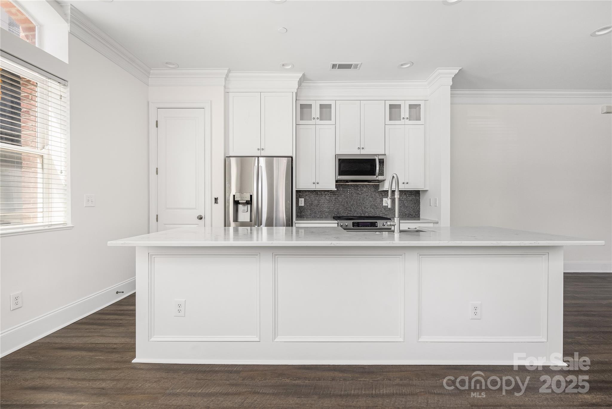 229 North Church Street, Unit 100 Charlotte, NC 28202 - Photo 25 of 48