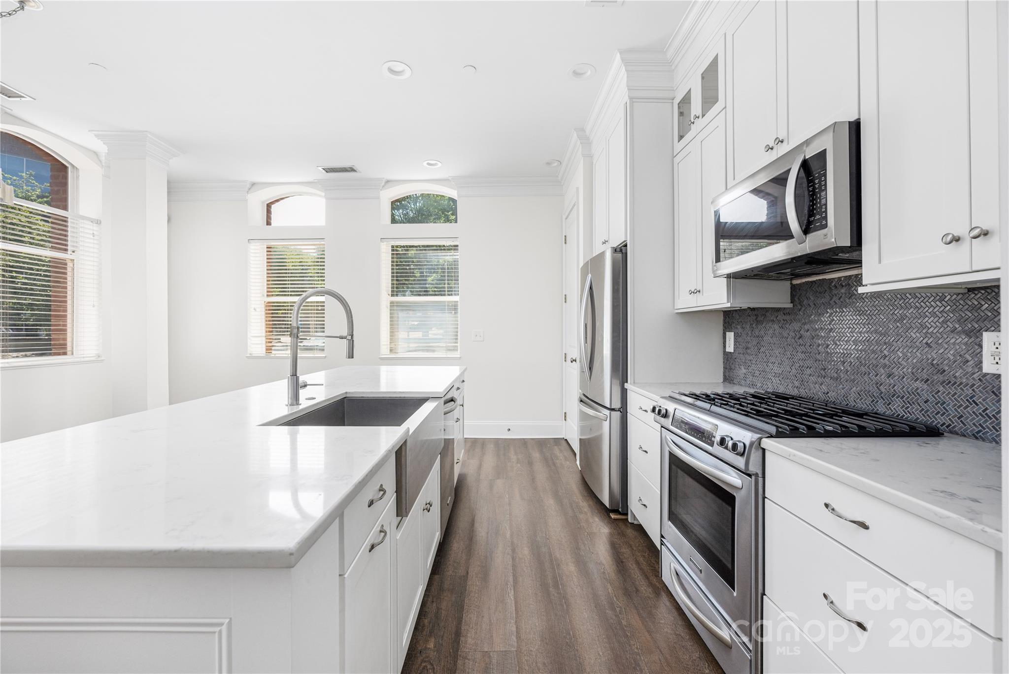 229 North Church Street, Unit 100 Charlotte, NC 28202 - Photo 30 of 48