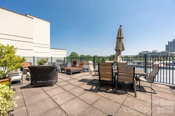 $499,000 | 229 North Church Street, Unit 100, Charlotte, NC 28202